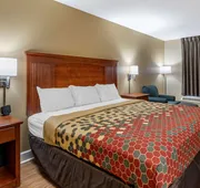 Econo Lodge Cordele hotel detail image 5