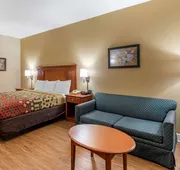 Econo Lodge Cordele hotel detail image 7