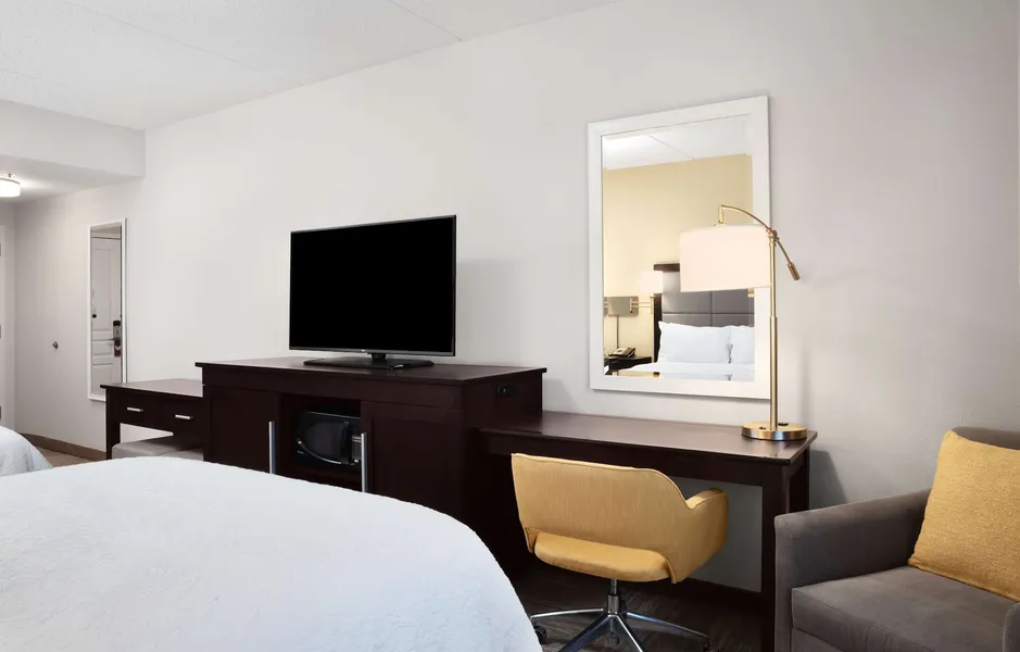 Hampton Inn by Hilton Hallandale Beach Aventura hotel detail image 6