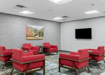 Hampton Inn Front Royal hotel thumbnail 6