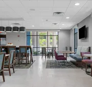 Hampton Inn Front Royal hotel detail image 4