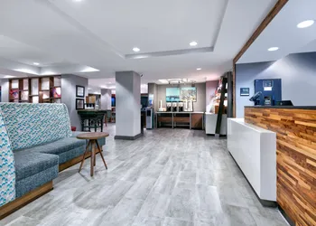 Hampton Inn Biloxi hotel thumbnail 5