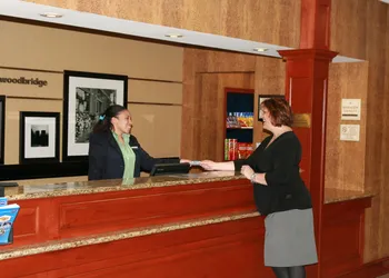 Hampton Inn Woodbridge hotel thumbnail 8