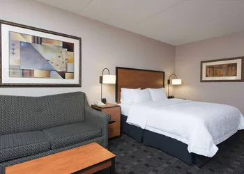 Hampton Inn and Suites Indianapolis - Fishers hotel thumbnail 4