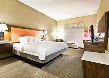 Hampton Inn & Suites Sacramento-Cal Expo hotel thumbnail 4