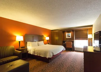 Hampton Inn Columbus-South hotel thumbnail 6