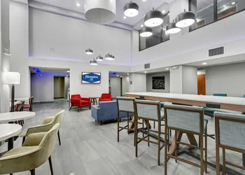 Hampton Inn Houston-Pearland hotel thumbnail 2