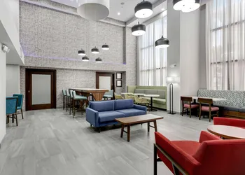 Hampton Inn Houston-Pearland hotel thumbnail 6
