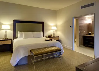 Hampton Inn & Suites New Orleans Downtown (French Qtr Area) hotel thumbnail 6