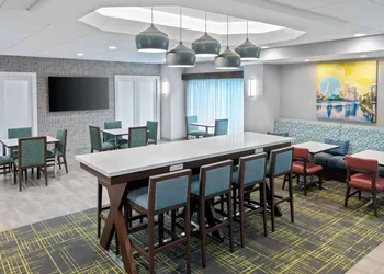 Hampton Inn Coventry - Warwick Area hotel thumbnail 2