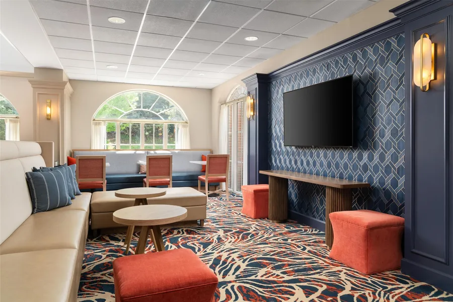 Hampton Inn & Suites Newport/Middletown hotel detail image 2
