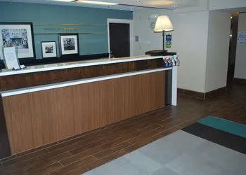 Hampton Inn Shreveport Airport hotel thumbnail 7