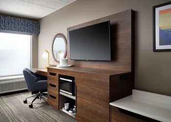 Hampton Inn Troy hotel thumbnail 3