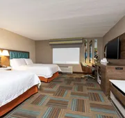Hampton Inn & Suites Fort Myers - Colonial Blvd hotel detail image 5