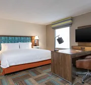 Hampton Inn & Suites Fort Myers - Colonial Blvd hotel detail image 7