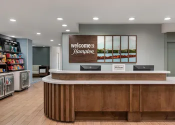 Hampton Inn Owensboro South hotel thumbnail 3