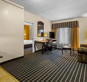 Comfort Inn & Suites Somerset - New Brunswick hotel detail image 7