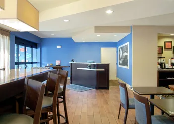 Hampton Inn by Hilton Merrillville hotel thumbnail 2