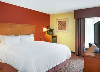 Hampton Inn by Hilton Merrillville hotel thumbnail 7