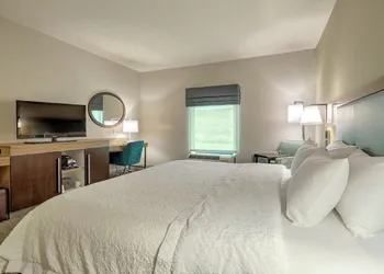 Hampton Inn Batavia hotel thumbnail 6