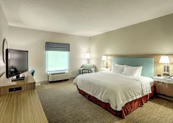 Hampton Inn Batavia hotel thumbnail 7