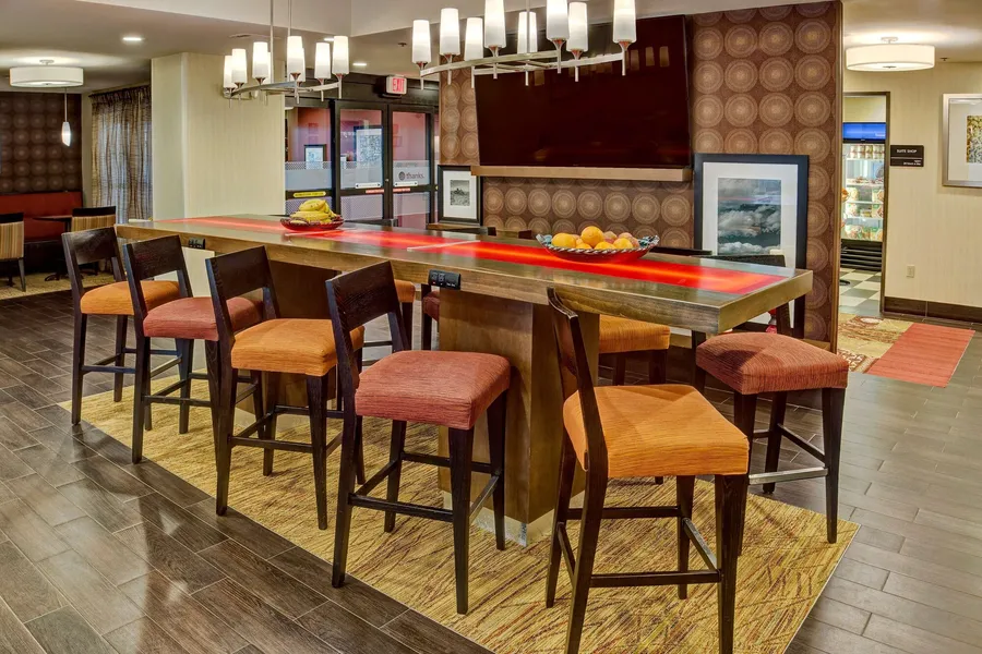Hampton Inn Houston Baytown hotel detail image 2
