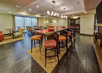 Hampton Inn Houston Baytown hotel thumbnail 3