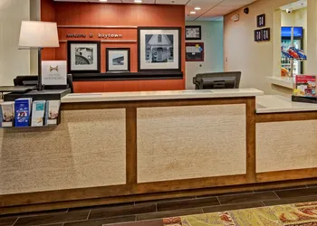 Hampton Inn Houston Baytown hotel thumbnail 5