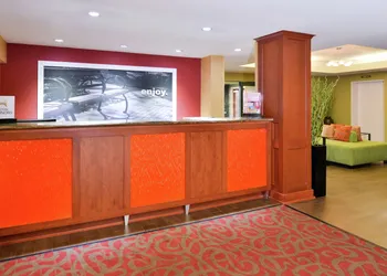 Hampton Inn Martinsburg hotel thumbnail 5