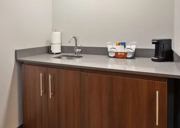 Hampton Inn & Suites Tampa East (Casino Area) hotel thumbnail 5