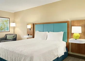 Hampton Inn Portland-Airport hotel thumbnail 6