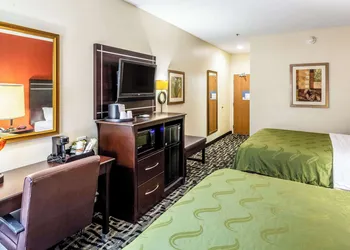 Quality Inn Texas City I-45 hotel thumbnail 6