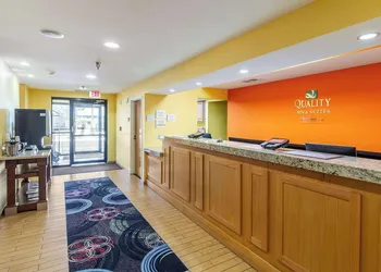 Quality Inn Texas City I-45 hotel thumbnail 3