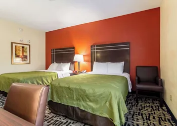 Quality Inn Texas City I-45 hotel thumbnail 8