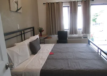 Shalimar Motel hotel thumbnail 5