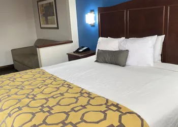 Baymont by Wyndham Oklahoma City/Quail Springs hotel thumbnail 5