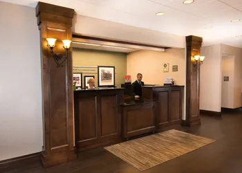 Hampton Inn Carlstadt-At The Meadowlands hotel thumbnail 4