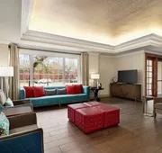 Hampton Inn New Orleans-St. Charles Ave./Garden District hotel detail image 4