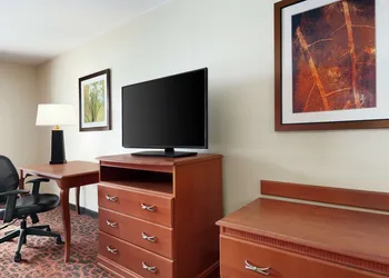 Hampton Inn Houston/Stafford hotel thumbnail 7