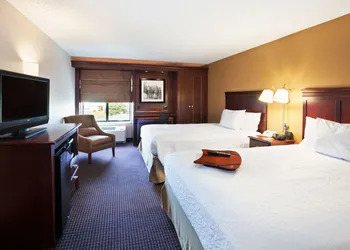 Hampton Inn Sioux Falls hotel thumbnail 4