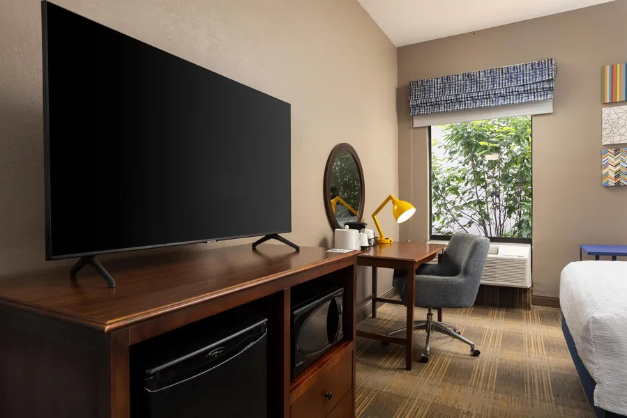 Hampton Inn Carrollton hotel detail image 6