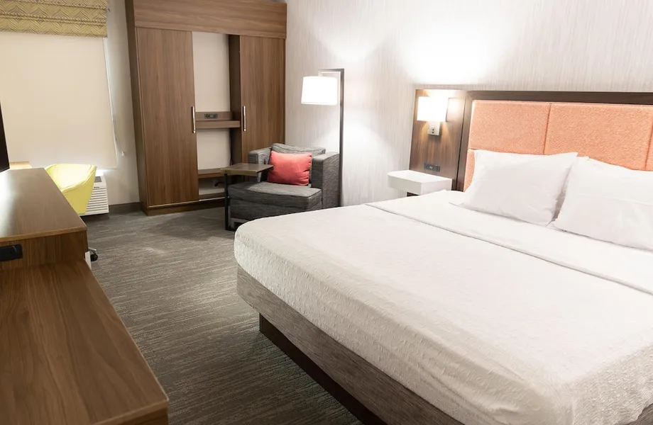 Hampton Inn Williamsport-Downtown hotel detail image 6
