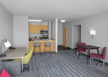 Hampton Inn & Suites Orem hotel thumbnail 8