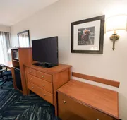 Hampton Inn Louisville-North/Clarksville hotel detail image 3
