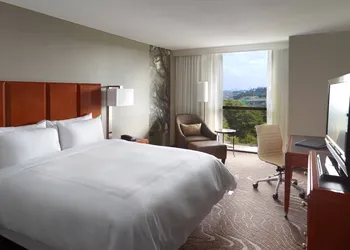 Atlanta Marriott Northwest at Galleria hotel thumbnail 7