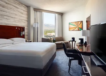 Marriott Albuquerque hotel thumbnail 4