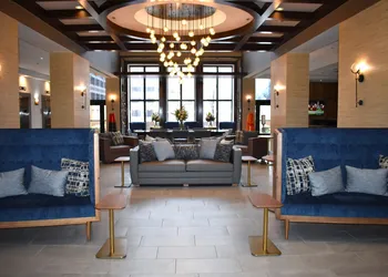 Chicago Marriott Suites O'Hare hotel thumbnail 2