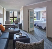 Chicago Marriott Suites O'Hare hotel detail image 7