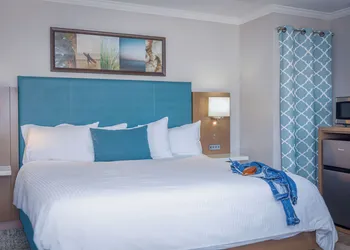 Marina Beach Hotel hotel thumbnail 6