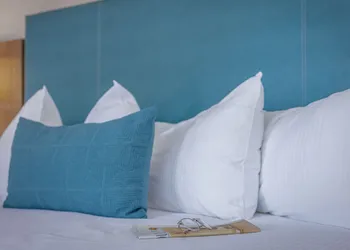 Marina Beach Hotel hotel thumbnail 7